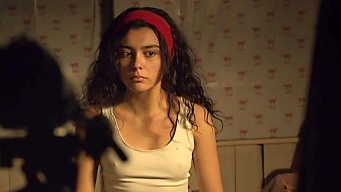 Pic: Carla Díaz in The Hunt (2019)