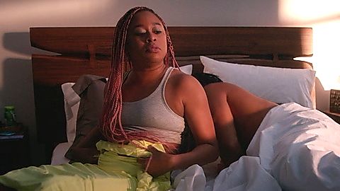 Pic: Phoebe Robinson in Everything's Trash (2022)