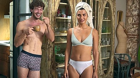 Pic: Tuba Büyüküstün in Another Self (2022)
