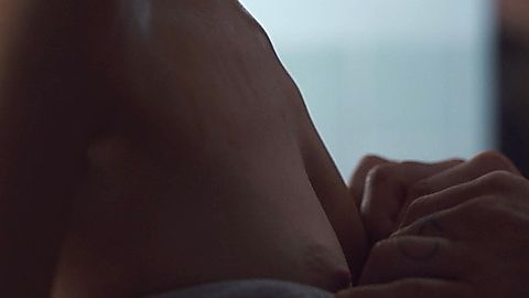 Pic: Grace Van Patten in Tell Me Lies (2022)