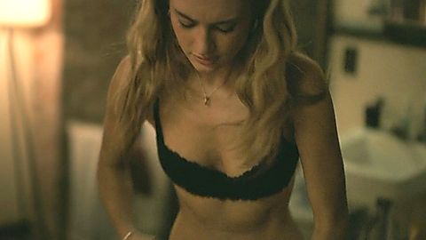 Pic: Grace Van Patten in Tell Me Lies (2022)