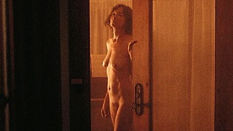 Pic: Julianne Nicholson in Blonde (2022)