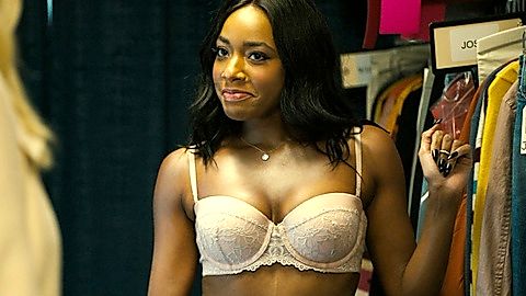 Pic: Alyah Chanelle Scott in Reboot (2022)