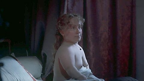 Pic: Kiruna Stamell in The Serpent Queen (2022)