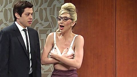 Pic: Heidi Gardner in Saturday Night Live (1975)