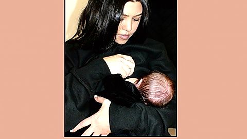 Pic: Kourtney Kardashian in The Kardashians (2022)