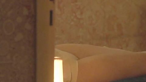 Pic: Anamaria Vartolomei in Médusa (2022)