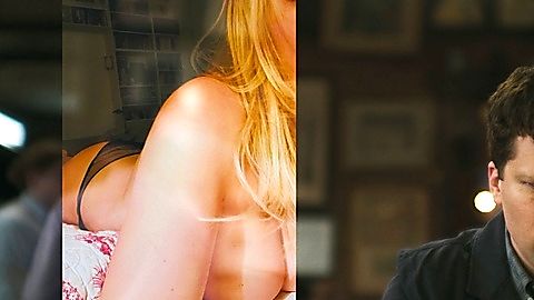 Pic: Tara Summers in Fleishman Is in Trouble (2022)