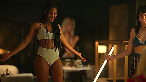 Pic: Ana Bokesa in Elite (2018)