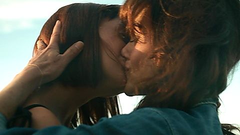 Pic: Carla Gugino in Leopard Skin (2022)