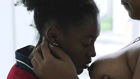 Pic: Camilla Damião in Mars One (2022)