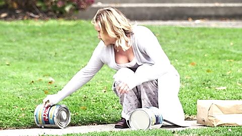 Pic: Jessica Capshaw in Dear Zoe (2022)