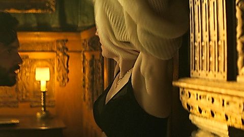 Pic: Charlotte Ritchie in YOU (2018)