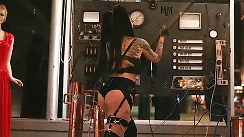 Pic: Bella Poarch in Build A Bitch (2021)