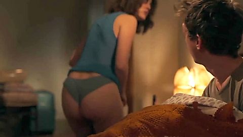 Pic: Noémie Merlant in One Year, One Night (2022)