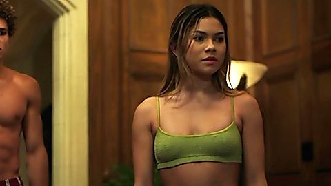 Pic: Bella Shepard in Wolf Pack (2023)