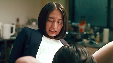 Pic: Akari Fukunaga in Hand (2022)