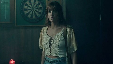 Pic: Riley Keough in Daisy Jones & the Six (2023)