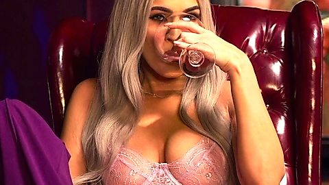 Pic: Megan Fox in Johnny & Clyde (2023)