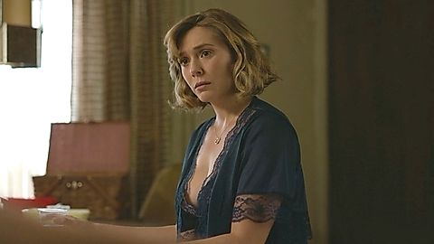 Pic: Elizabeth Olsen in Love & Death (2023)