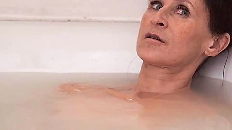 Pic: Sophie Rois in A E I O U – A Quick Alphabet of Love (2022)