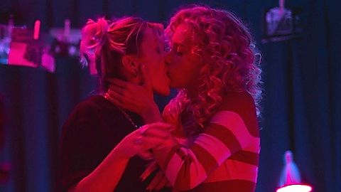 Pic: Mima Riera in Valeria (2020)