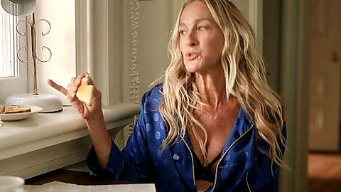 Pic: Sarah Jessica Parker in And Just Like That… (2021)