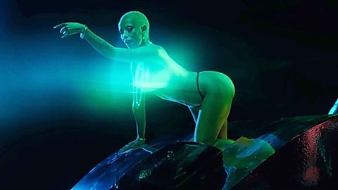 Pic: Doja Cat in Attention (2023)