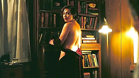 Pic: Florence Pugh in Oppenheimer (2023)