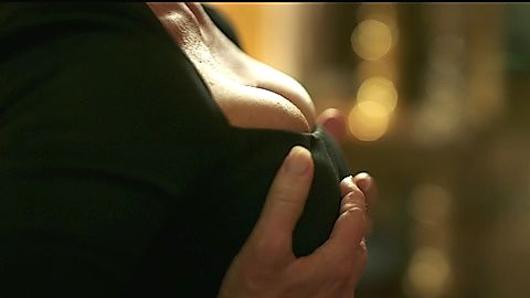 Pic: Toni Collette in Mafia Mamma (2023)