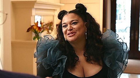 Pic: Michelle Buteau in Survival of the Thickest (2023)