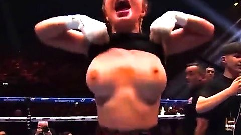 Pic: Daniella Hemsley in Kingpyn Boxing (2022)