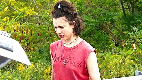 Pic: Margaret Qualley in Drive-Away Dolls (2023)
