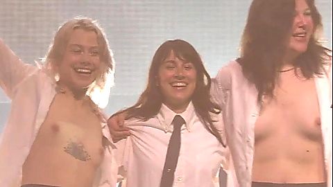 Pic: Lucy Dacus in Salt In The Wound (Live at Pukkelpop) (2023)