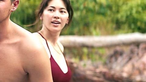 Pic: Jessica Henwick in The Royal Hotel (2023)