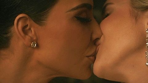 Pic: Kim Kardashian in American Horror Story (2011)