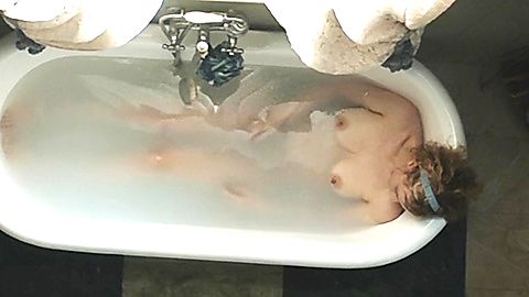Pic: Camilla Filippi in The Guest Room (2021)