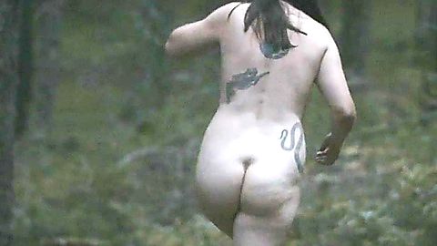 Pic: Yanna Rüger in At Night All the Cats Are Black (2023)