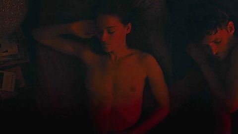 Pic: Ariane Labed in Before We Collapse (2023)