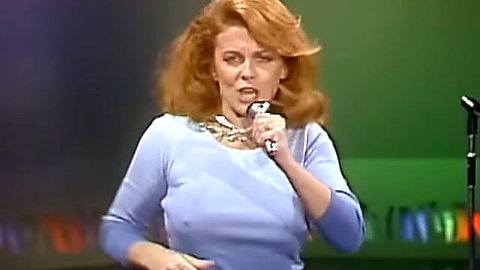 Pic: Ann-Margret  in The Tonight Show Starring Johnny Carson (1962)
