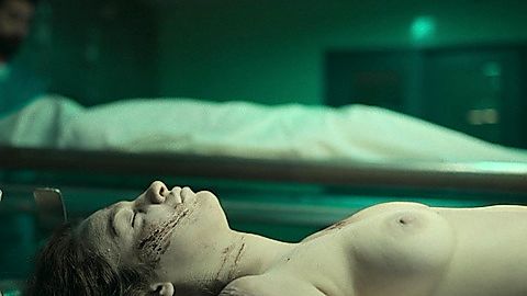 Pic: Lara Tremouroux in Killer Vacation (2023)