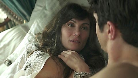 Pic: Laura Benanti in The Gilded Age (2022)