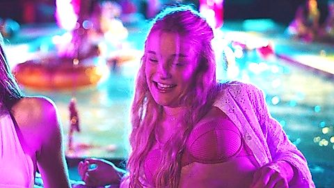 Pic: Pommelien Thijs in High Tides (2023)