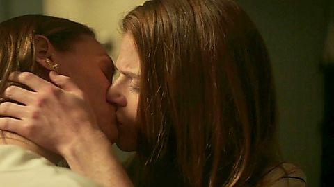 Pic: Rose Leslie in Vigil (2021)