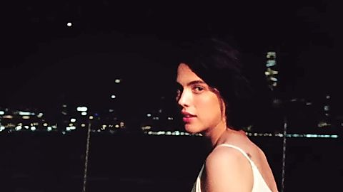 Pic: Margaret Qualley in Tiny Moves (2024)
