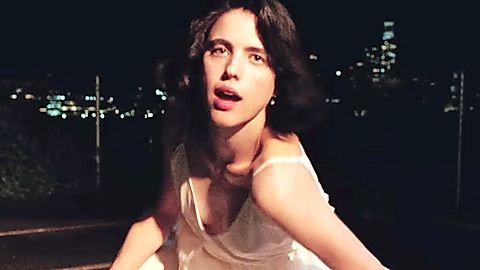 Pic: Margaret Qualley in Tiny Moves (2024)