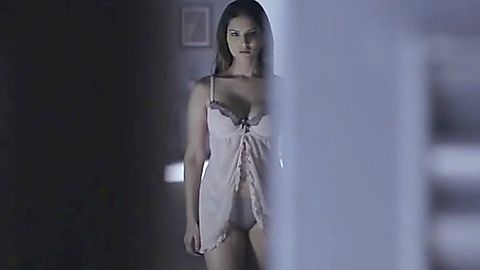 Pic: Sunny Leone in Ragini MMS 2 (2014)