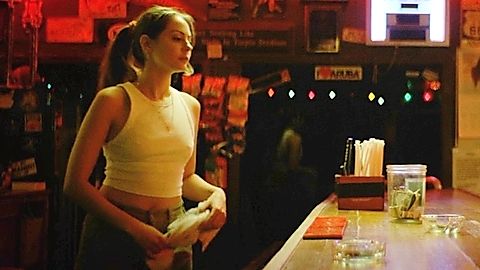 Pic: Willa Holland in The Dirty South (2023)