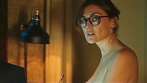 Pic: Marta Nieto in La manzana de oro (2023)