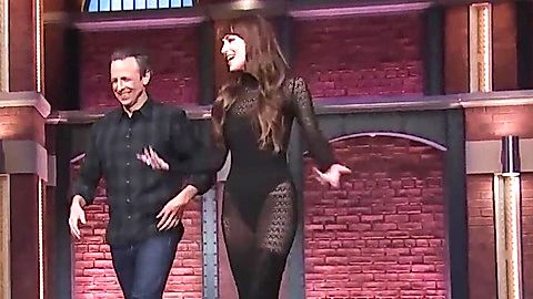Pic: Dakota Johnson in Late Night with Seth Meyers (2014)